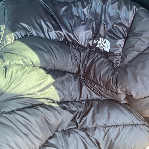 North face jacket - Picture 4 of 4